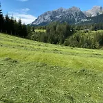 Trillerhof بيت ضيافة