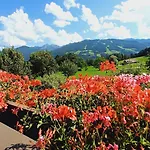Trillerhof بيت ضيافة *