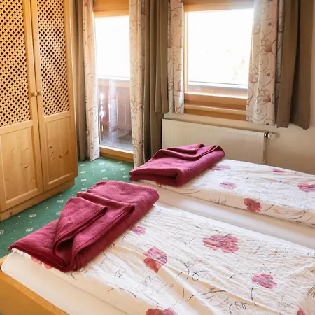بيت ضيافة Trillerhof